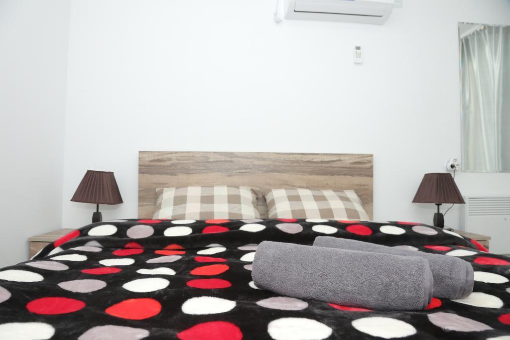 Hotel Elma คูทายสิ ภายนอก รูปภาพ